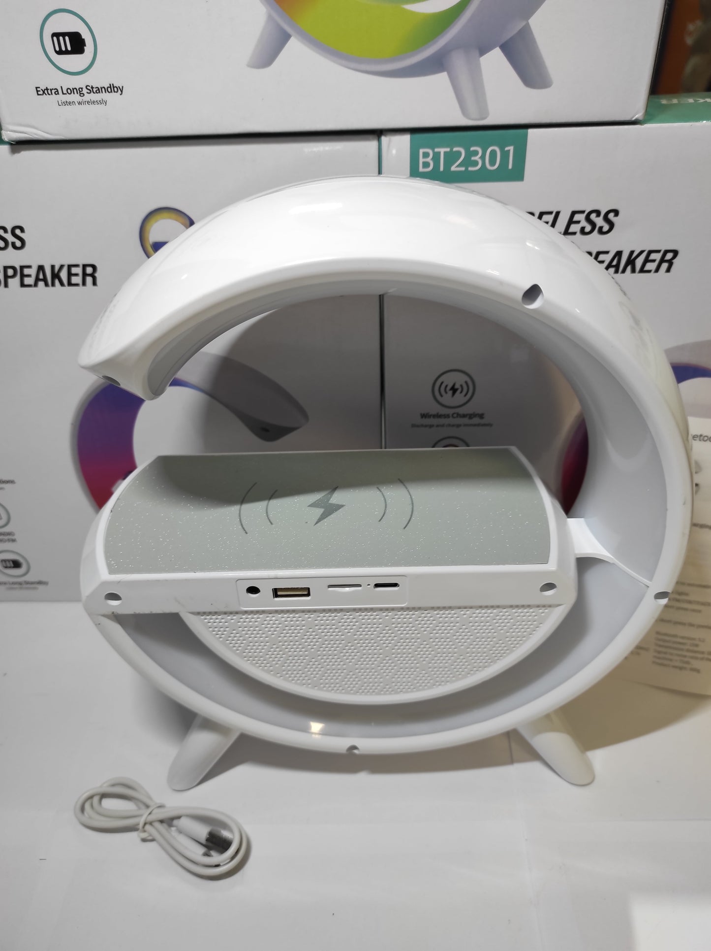 Altavoz Bluetooth G 3 en 1 + Cargador inalámbrico + Lámpara Led - additional image 17